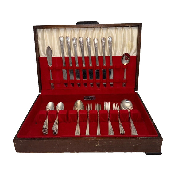Wm. A Rogers Other - WM A Rogers Sectional Oneida Silverplate Flatware Set 52pc w/ Case Vintage